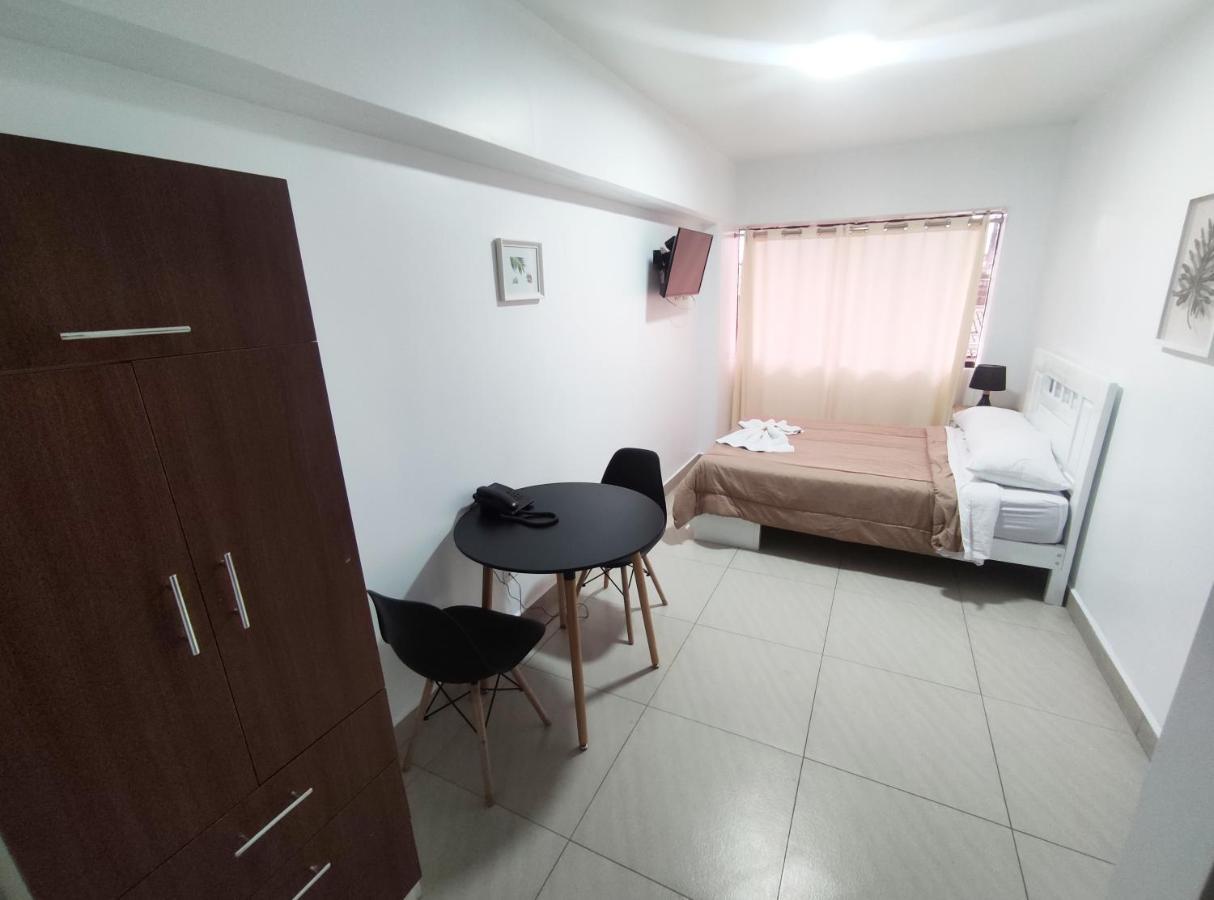 Maxy'S Inn Hotel & Suite 利马 外观 照片