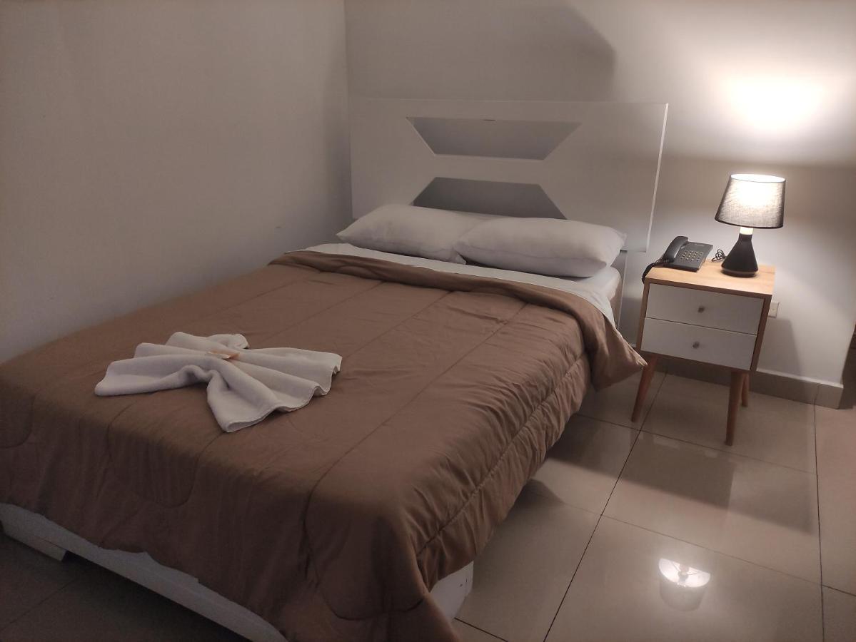 Maxy'S Inn Hotel & Suite 利马 外观 照片